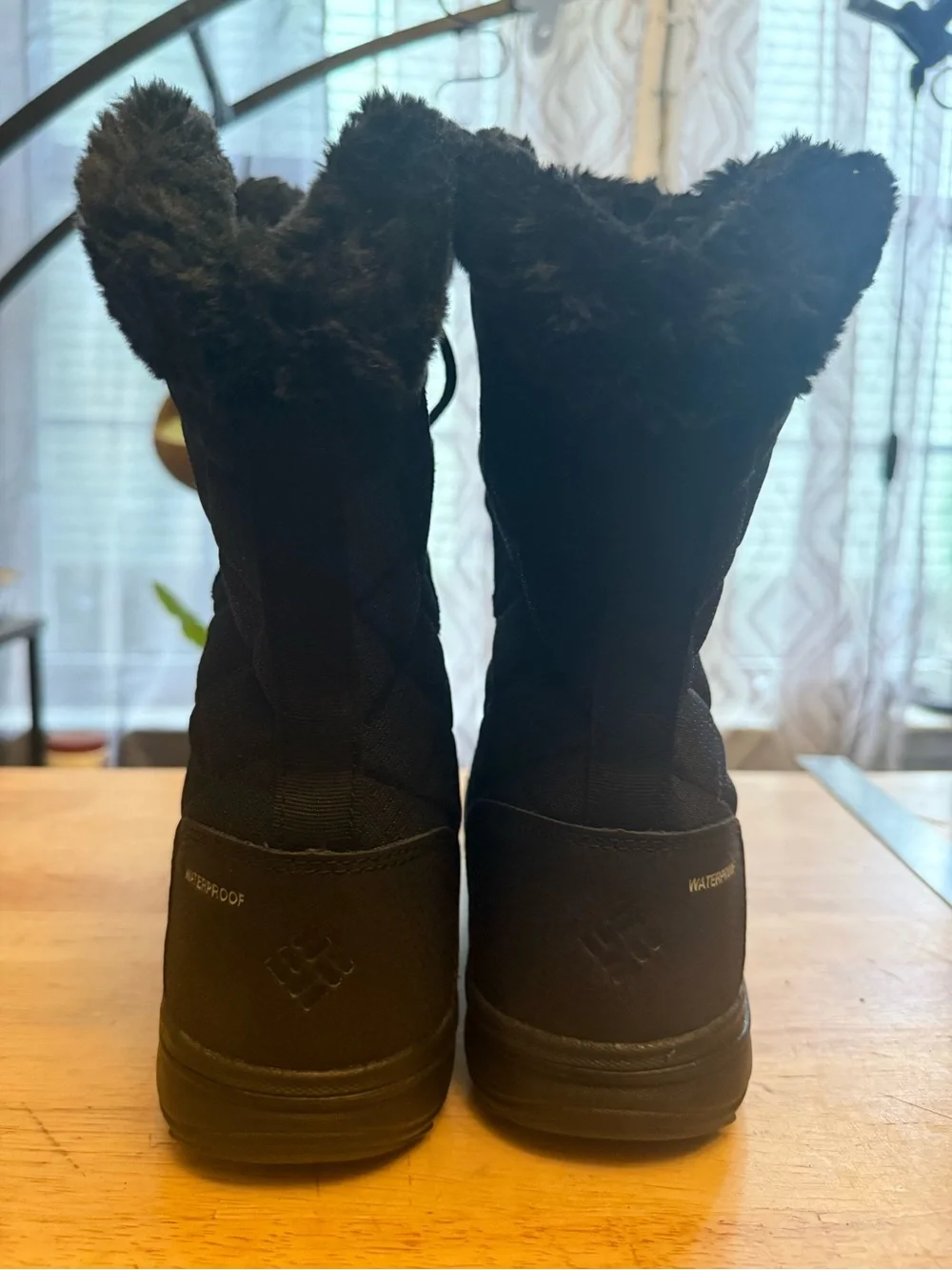 Columbia insulated women